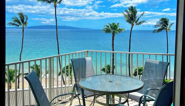 Maui Sunset Oasis- Top Unit w/AC, watch whales from from Lanai (Dec-Apr)