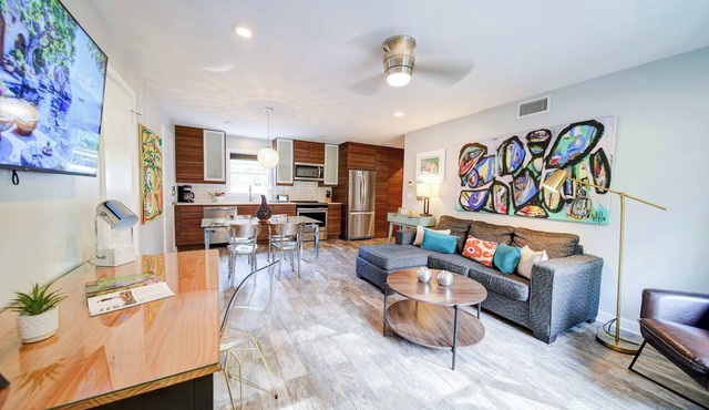 Modern Myers Park 1BR · Ground Floor · Free Parking near Atrium CMC & Uptown