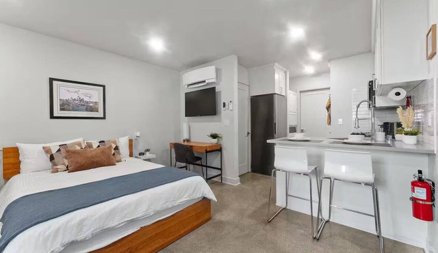 Modern Studio by Light Rail Kitchen, Parking, AC, W/D