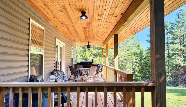 Montauk Valley Cabins, Montauk Valley Cabins-2 Miles From Montauk State Park