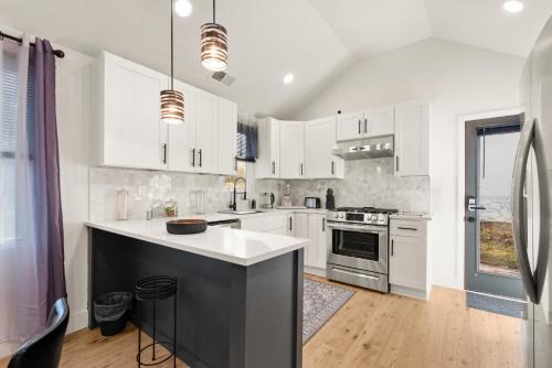 NEW Decatur Bungalow