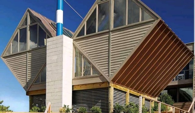 Oceanfront Modern Masterpiece