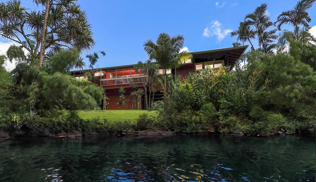 Paddle to a Secluded Beach Experience Old Hawaiʻi 50 Year Local Expert Host