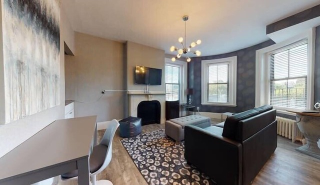 Perfect location Sleeps 3