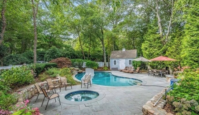 Private Deep Water Dock, heated pool and hot tub RPMS005