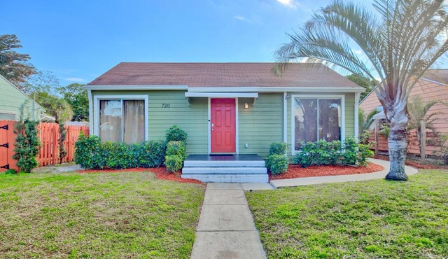 Quiet House on WPB