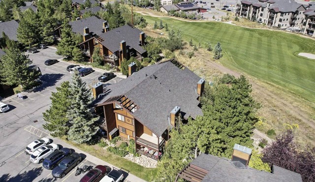 Red Pine | 5 Min Walk to Lift | Pools, Hot Tubs