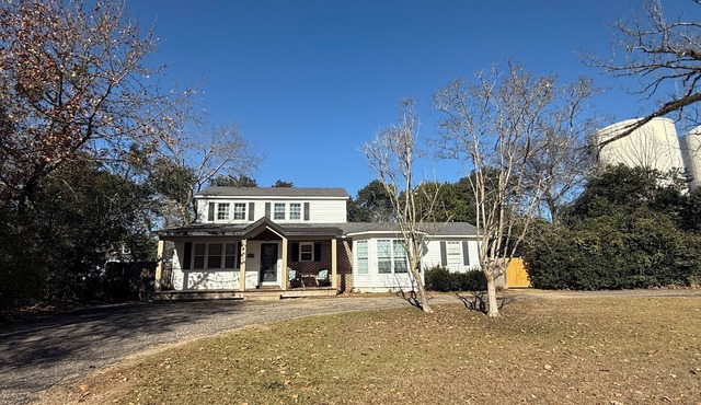 Spacious 3BR/2BA Downtown Eufaula Home Near Lake & Hospital