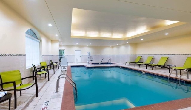 SpringHill Suites | Queen Suite | Outlets, Winery, Merchants Sq | 2 Units