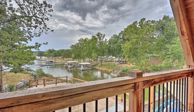 Stunning lakefront A-frame home w/dock! 15% off 4+ nt stay!