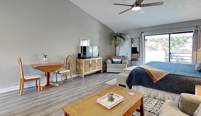 Summer Place 671