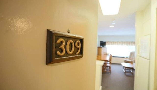 Townhouse Unit, Inns of WV, sleeps 6-8