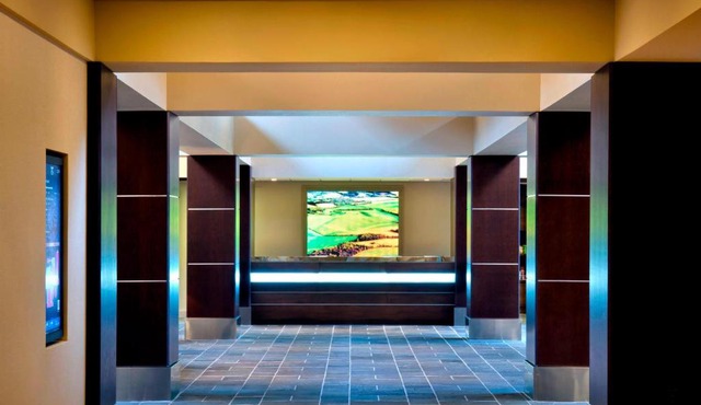 Trumbull Marriott Shelton