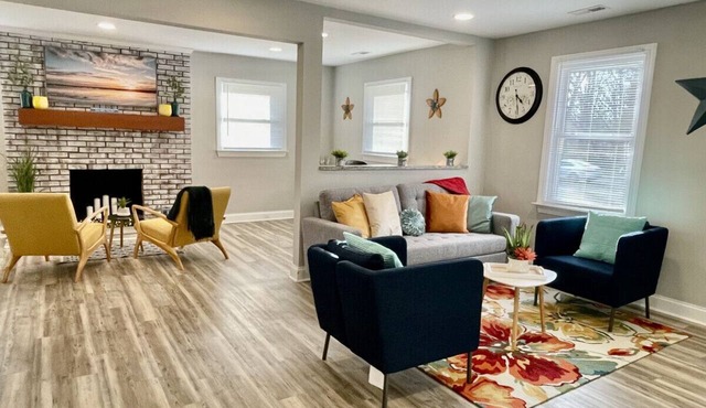 Vibrant 3BR Ranch | Prime Greensboro Location