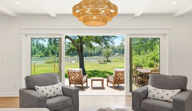 Waterfront, renovated home in charming Wilmington