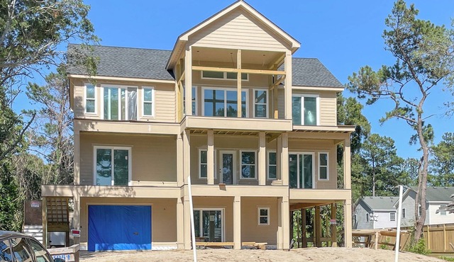 Whanger Treehouse - KDH MP 7, Sound View, Elevator, Pool, Pool Table, Pets OK, YR Flex Stays