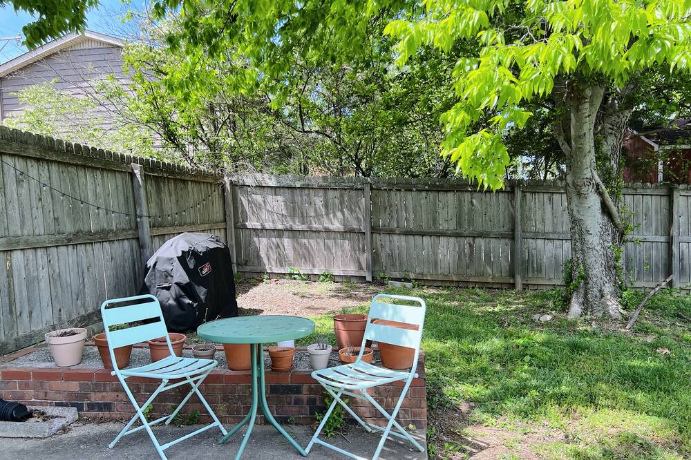 Photo of Outdoor in Madison