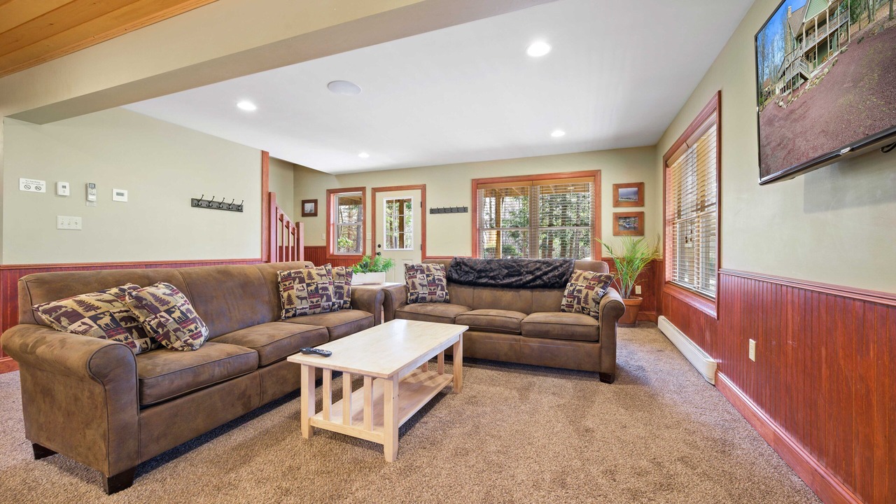 Photo of Bedroom in Lake Harmony Estates
