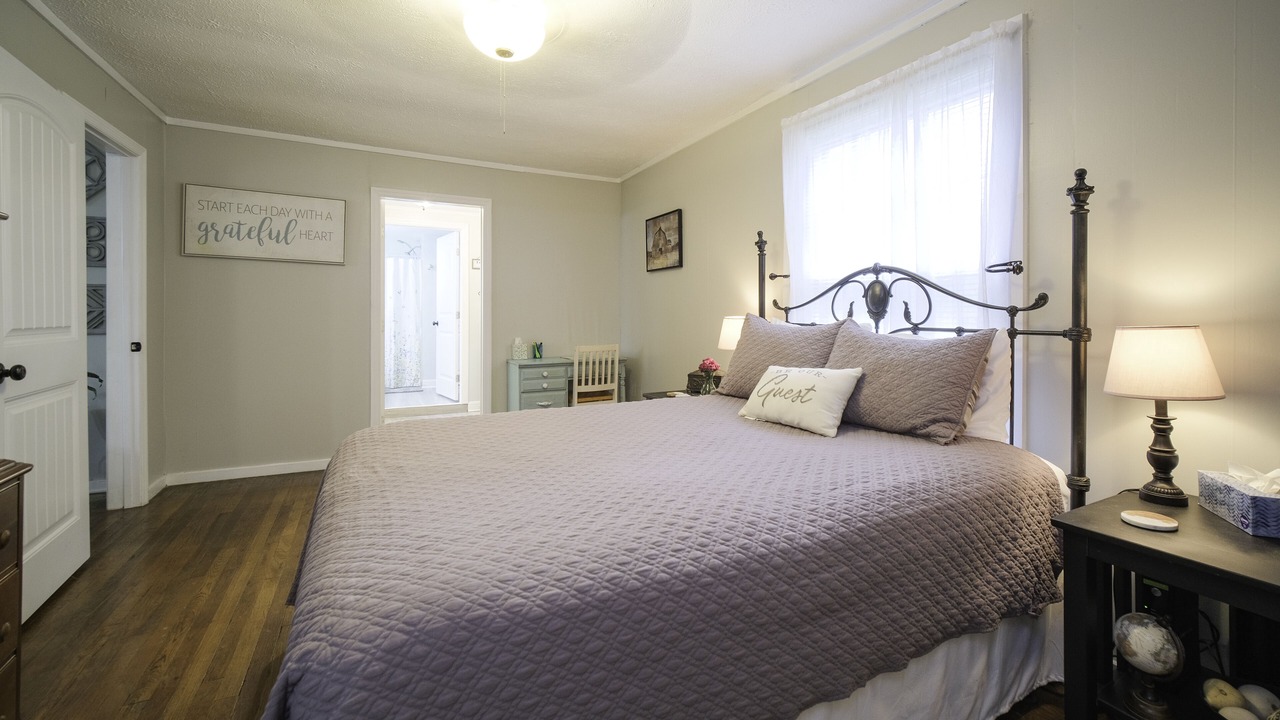 Photo of Bedroom in Kingston Springs