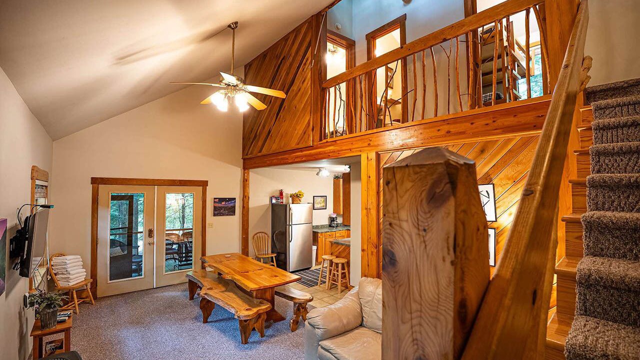 Photo of Livingroom in Victor