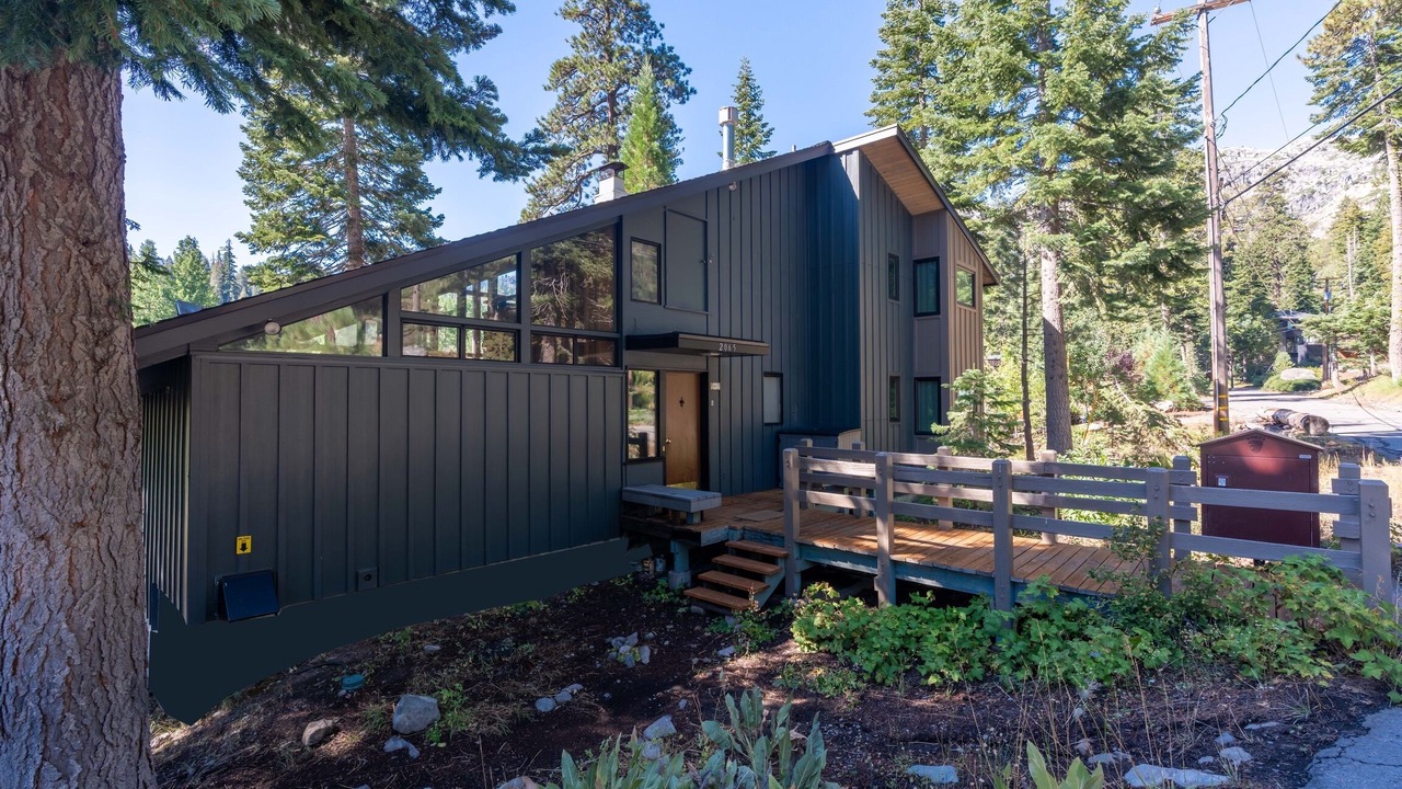 Photo of Outdoor in Alpine Meadows
