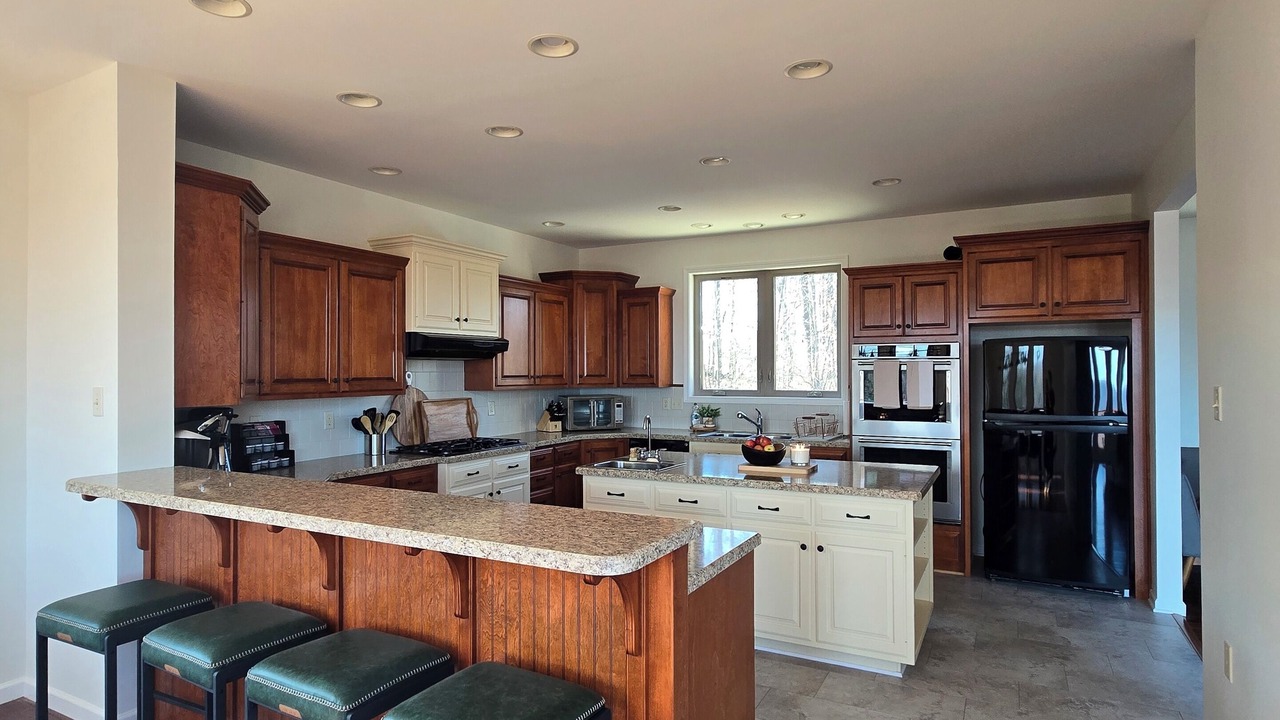 Photo of Kitchen in James Creek