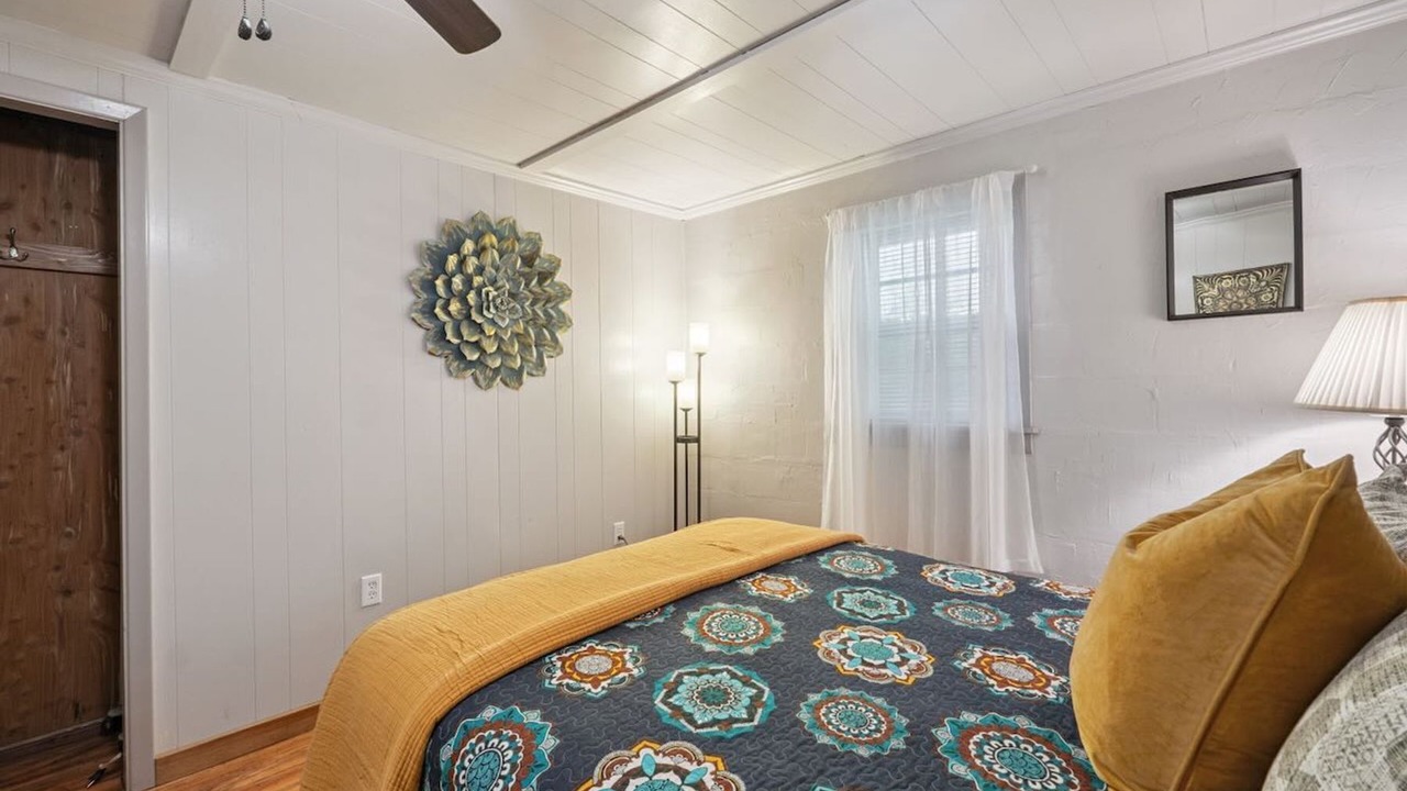 Photo of Bedroom in Linville Falls