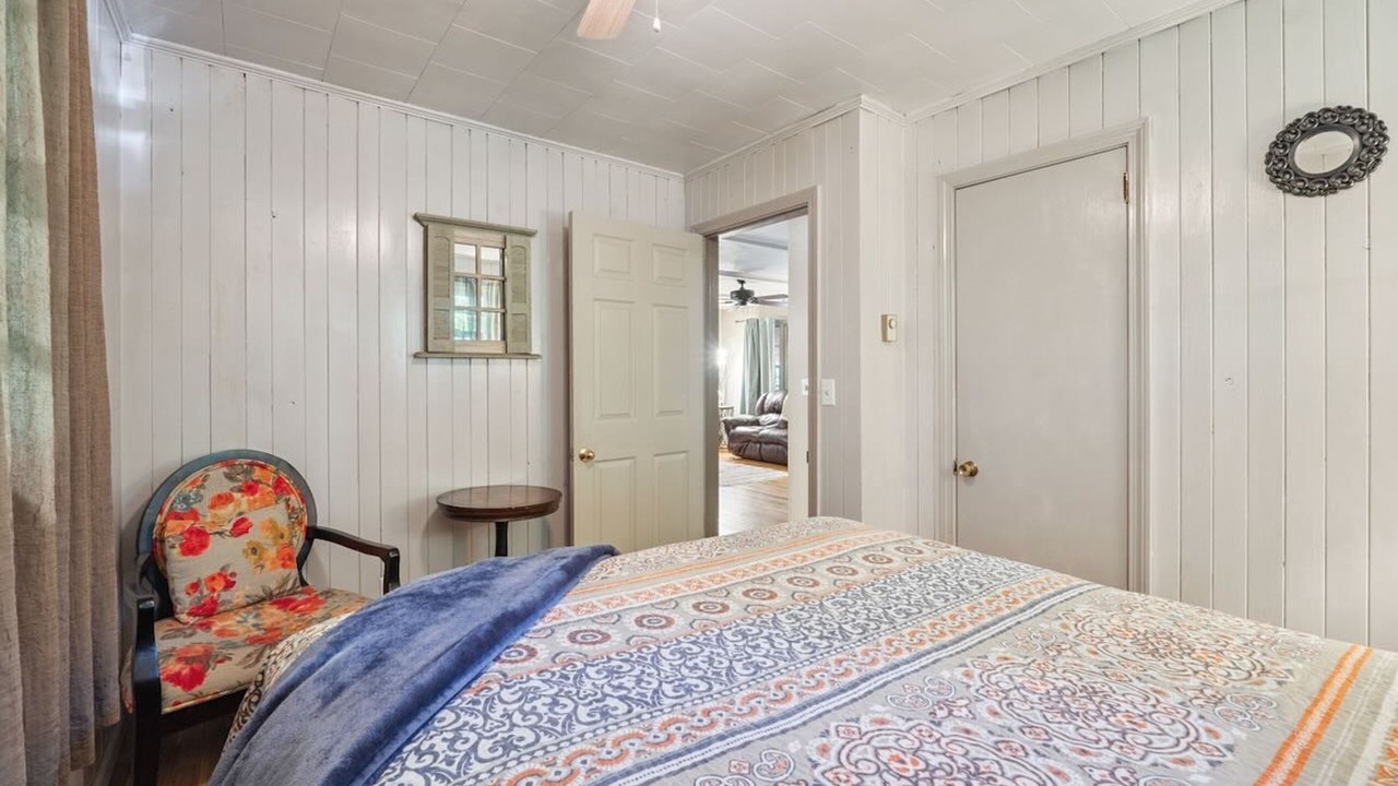 Photo of Bedroom in Linville Falls