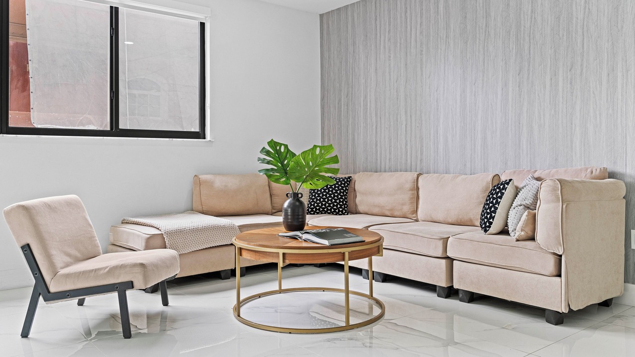 Photo of Livingroom in Olympia Heights