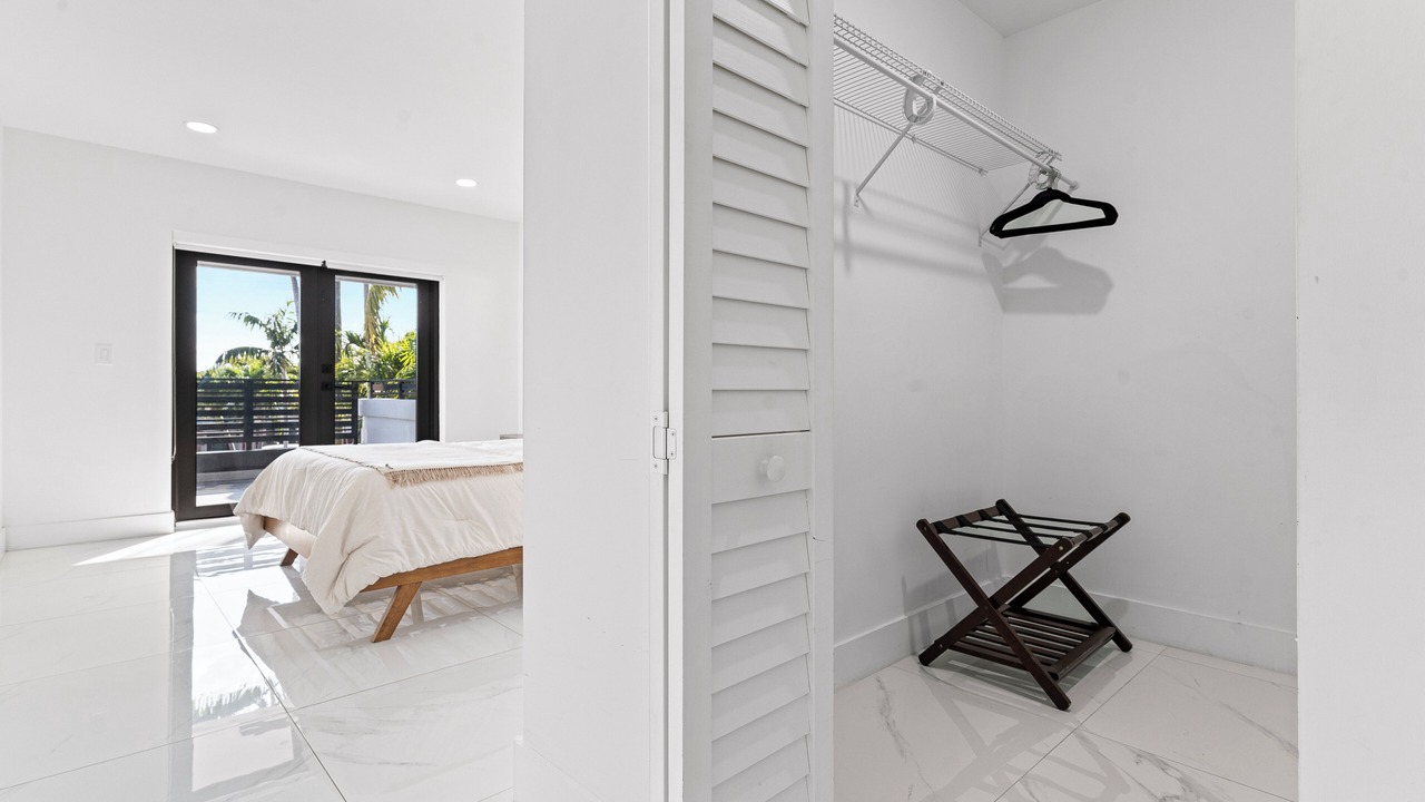 Photo of Bedroom in Olympia Heights