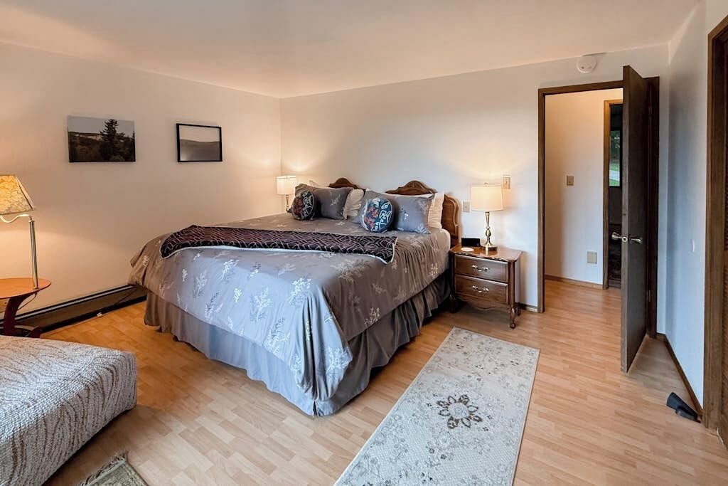 Photo of Bedroom in Woodinville