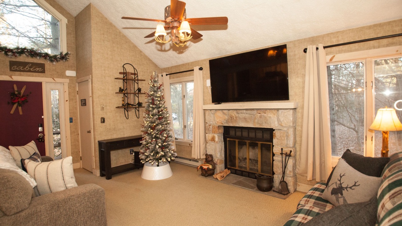 Photo of Livingroom in White Haven