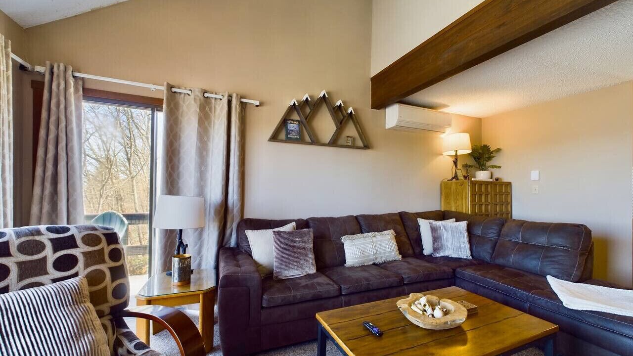 Photo of Livingroom in Village at Camelback