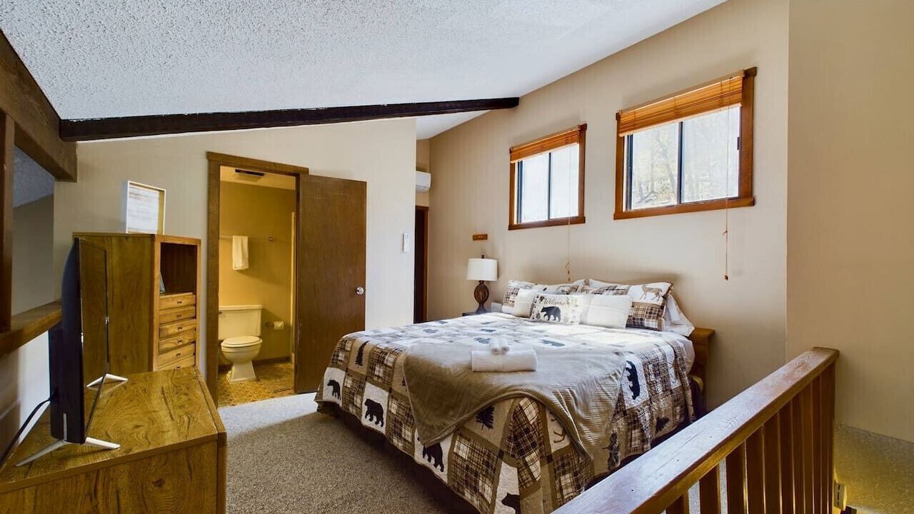 Photo of Bedroom in Village at Camelback