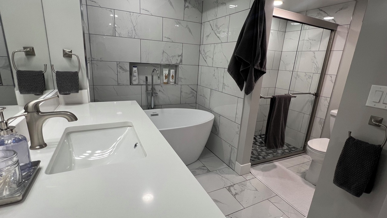 Photo of Bathroom in East Gate