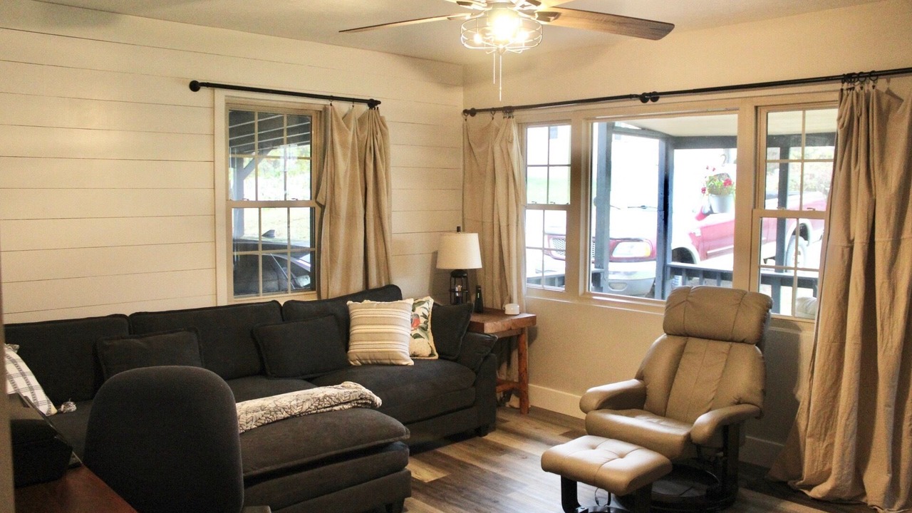 Photo of Livingroom in Ava